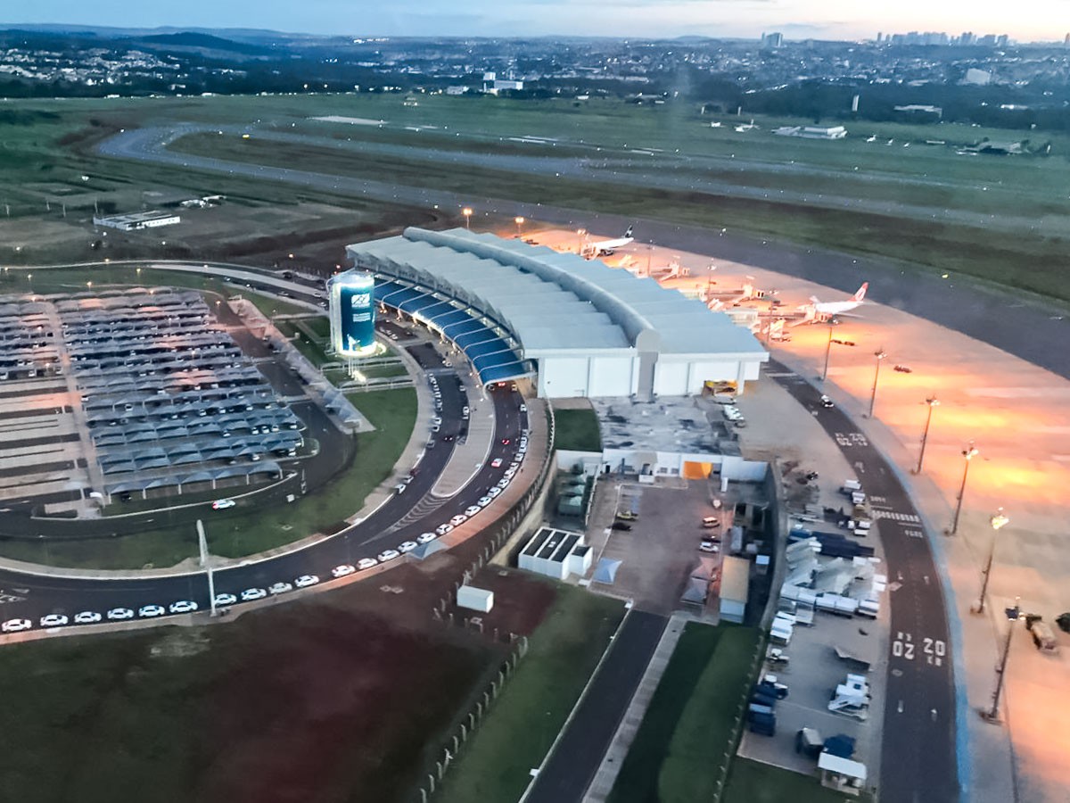 Aeroporto Internacional Santa Genoveva